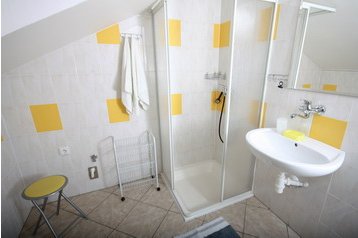 Slowakije Privát Arnutovce, Exterieur